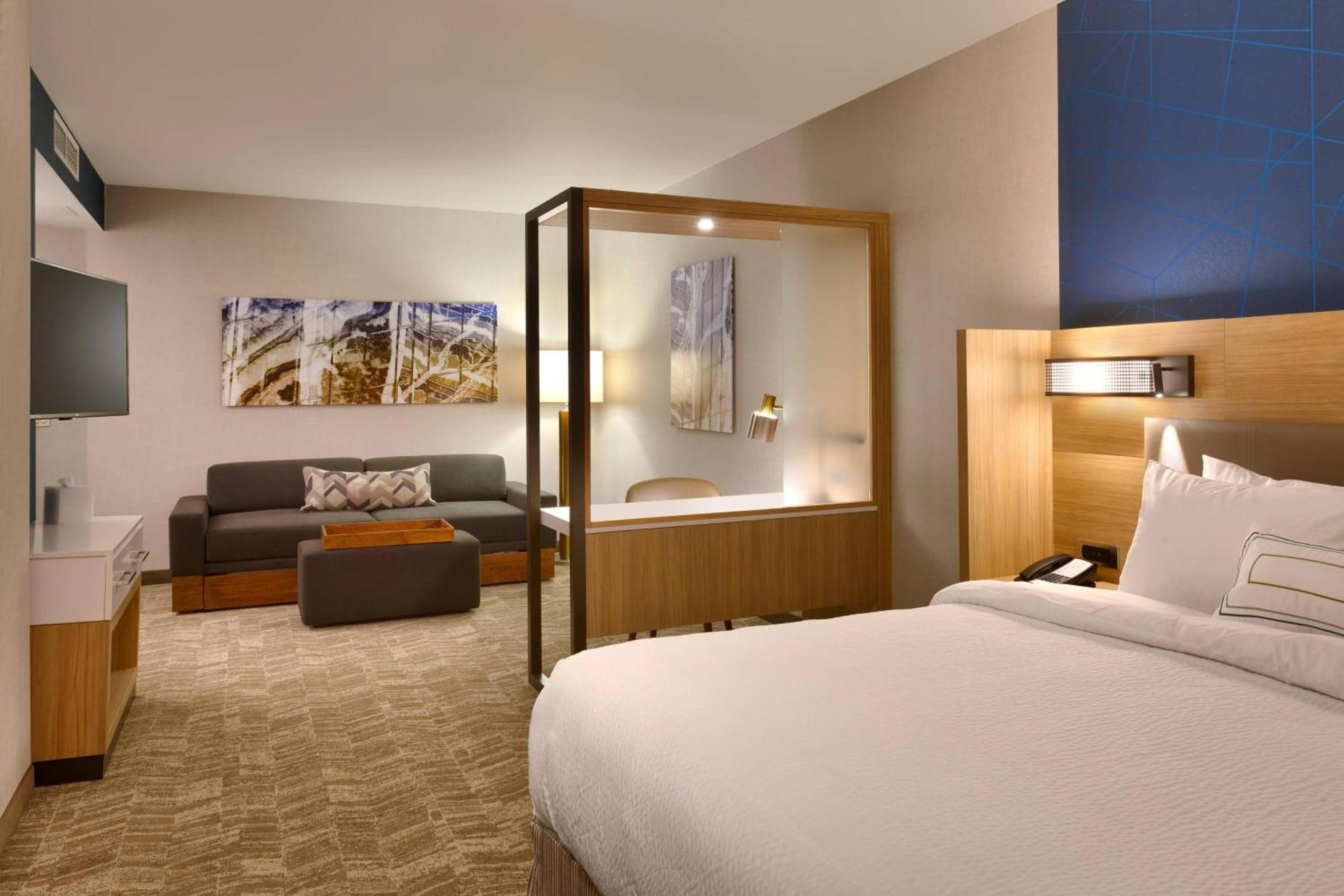 Springhill Suites By Marriott Коралвил Екстериор снимка