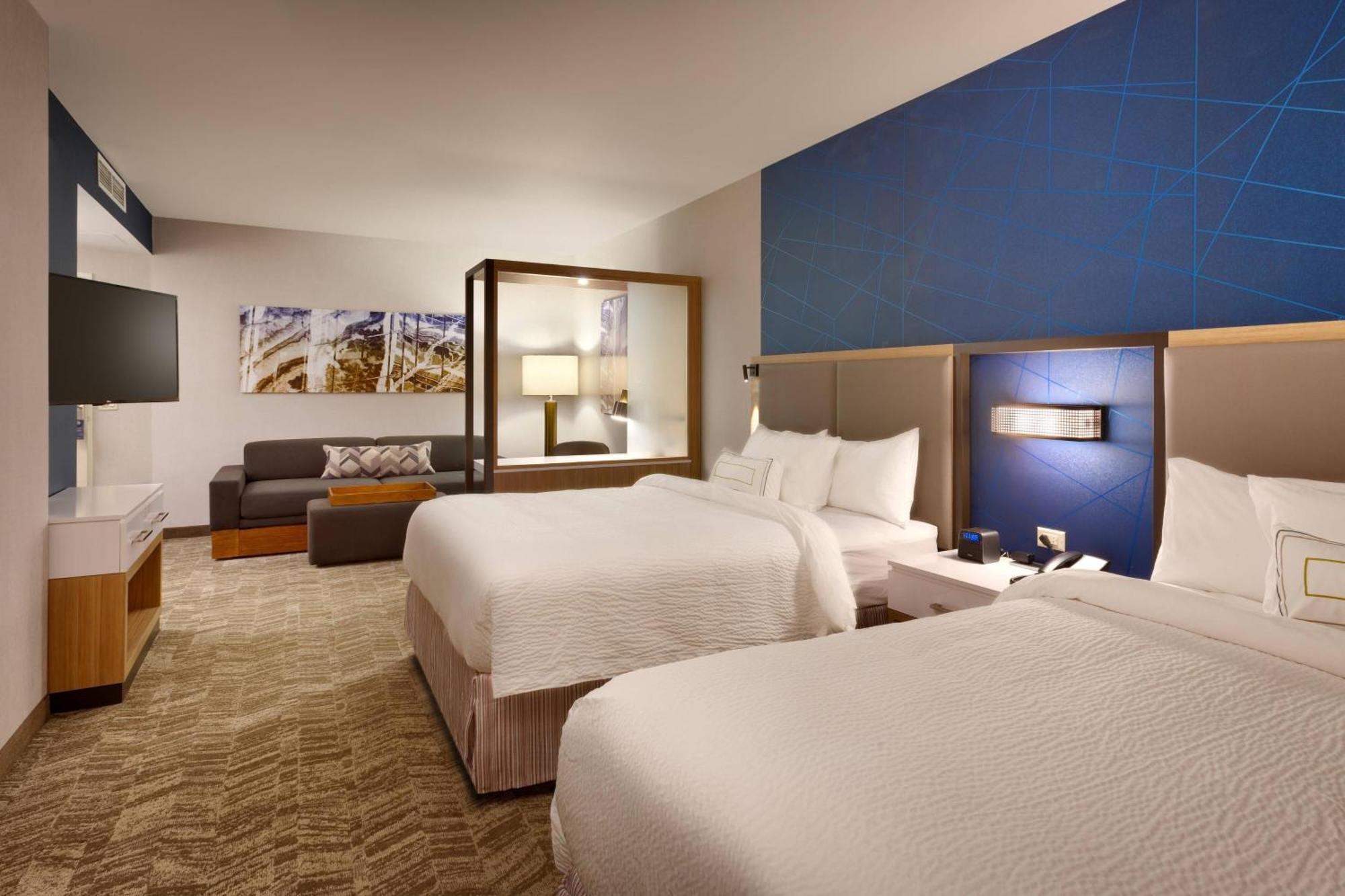 Springhill Suites By Marriott Коралвил Екстериор снимка